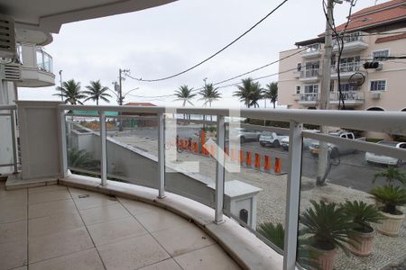 Apartamento à venda com 165m², 3 quartos e 2 vagas Apartamento à venda com 165m², 3 quartos e 2 vagasVaranda da suíte 2 e 3