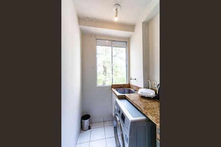 Sala/Cozinha de apartamento à venda com 2 quartos, 48m² em Bairro Fátima, Canoas