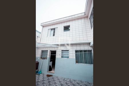 Casa à venda com 176m², 4 quartos e 2 vagas Casa à venda com 176m², 4 quartos e 2 vagasQuintal