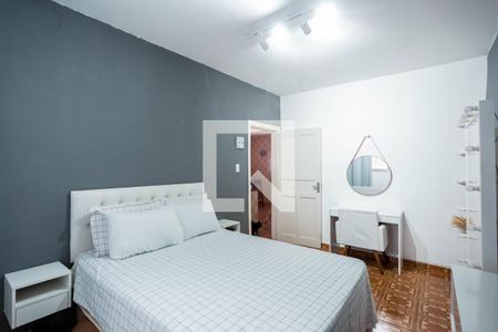 Casa à venda com 176m², 4 quartos e 2 vagas Casa à venda com 176m², 4 quartos e 2 vagasQuarto casa 2