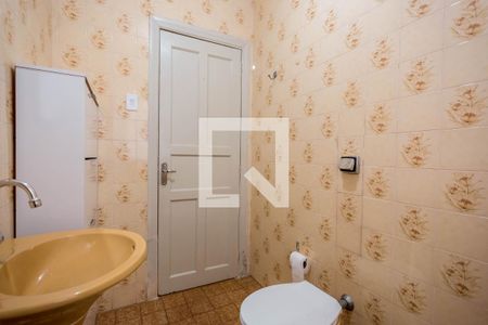 Casa à venda com 176m², 4 quartos e 2 vagas Casa à venda com 176m², 4 quartos e 2 vagasbanheiro 2 casa 2