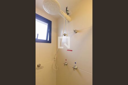 Banheiro de apartamento para alugar com 1 quarto, 32m² em Butantã, São Paulo