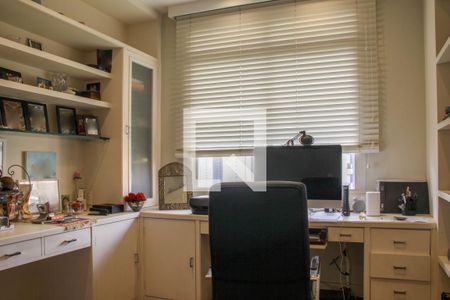 Apartamento para alugar com 290m², 4 quartos e 3 vagasEscritório