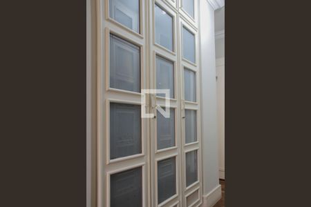 Apartamento para alugar com 290m², 4 quartos e 3 vagasCloset da suíte