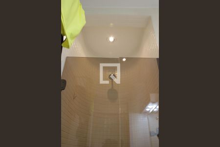 Apartamento para alugar com 290m², 4 quartos e 3 vagasBanheiro 3 detalhe