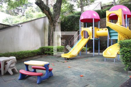 Apartamento para alugar com 290m², 4 quartos e 3 vagasÁrea comum - Playground