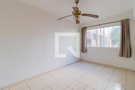 Sala de apartamento para alugar com 1 quarto, 44m² em Partenon, Porto Alegre