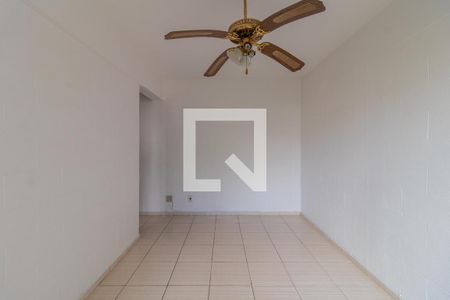 Sala de apartamento para alugar com 1 quarto, 44m² em Partenon, Porto Alegre