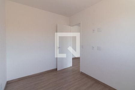 Quarto 1 de apartamento à venda com 2 quartos, 42m² em Cidade dos Bandeirantes, São Paulo