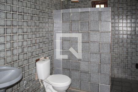 Banheiro de casa para alugar com 3 quartos, 230m² em Imbiribeira, Recife