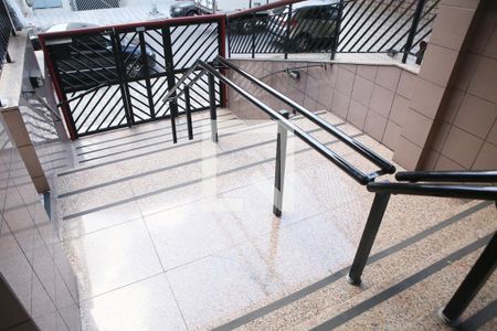 Apartamento para alugar com 65m², 1 quarto e 1 vagaEscada