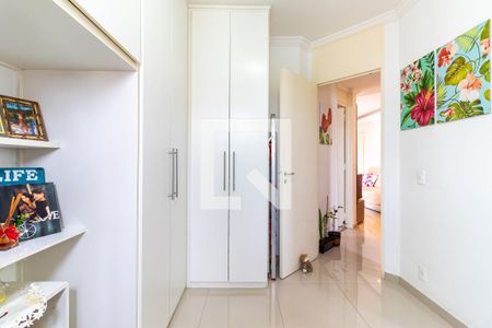 Quarto 1 de apartamento para alugar com 2 quartos, 50m² em Vila Constança, São Paulo