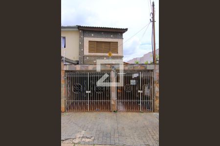 Casa à venda com 231m², 3 quartos e 1 vagaFachada 