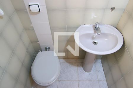 Casa à venda com 231m², 3 quartos e 1 vagaBanheiro 2