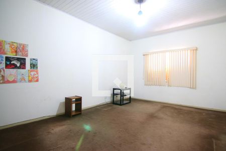 Quarto 2 de casa à venda com 3 quartos, 231m² em Vila Santa Teresa (zona Leste), São Paulo