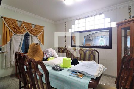 Sala de Jantar de casa à venda com 3 quartos, 305m² em Parque das Nações, Santo André