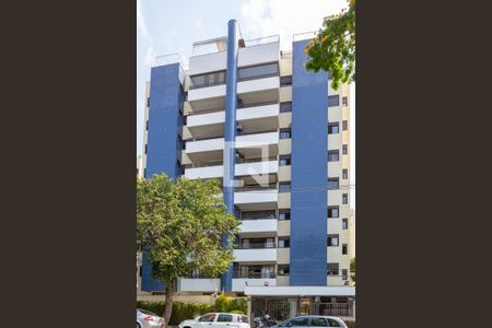 Apartamento para alugar com 98m², 2 quartos e 2 vagasFachada