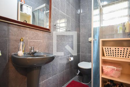 Casa de condomínio à venda com 225m², 3 quartos e 2 vagas Casa de condomínio à venda com 225m², 3 quartos e 2 vagasBanheiro