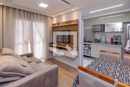 Sala de apartamento para alugar com 2 quartos, 41m² em Sítio da Figueira, São Paulo