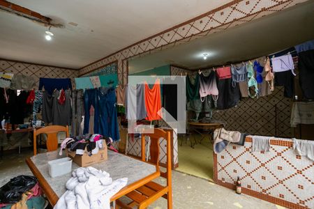 Casa à venda com 430m², 4 quartos e 7 vagasSalão de festas