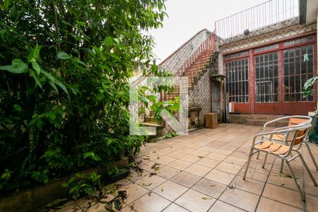 Casa à venda com 430m², 4 quartos e 7 vagasQuintal