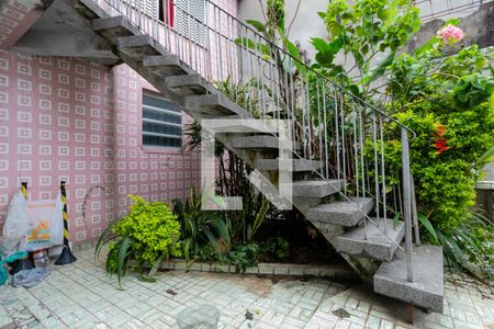 Casa à venda com 430m², 4 quartos e 7 vagasEntrada