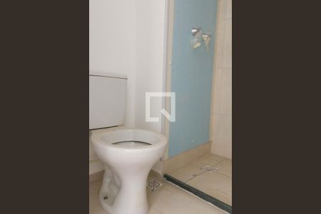 Banheiro de apartamento à venda com 1 quarto, 32m² em Piedade, Rio de Janeiro