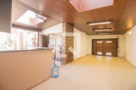 Casa à venda com 350m², 3 quartos e 4 vagasGaragem
