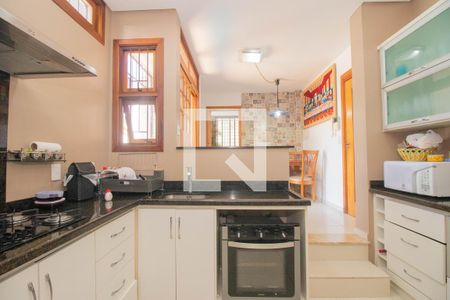 Casa à venda com 350m², 3 quartos e 4 vagasCozinha