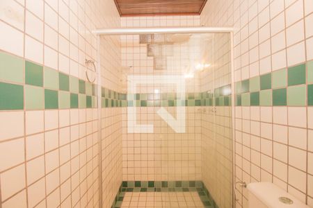 Casa à venda com 350m², 3 quartos e 4 vagasBanheiro Auxiliar