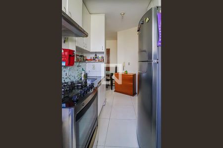 Apartamento à venda com 105m², 2 quartos e 2 vagasCozinha