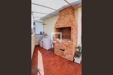 Apartamento à venda com 105m², 2 quartos e 2 vagasÁrea de Serviço 