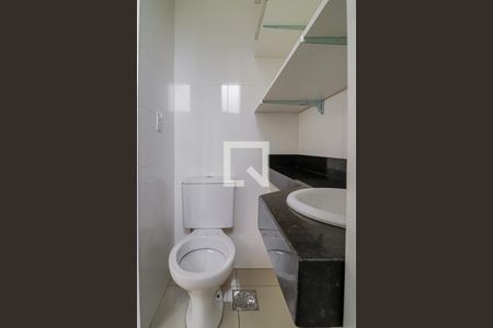 Apartamento à venda com 63m², 2 quartos e 2 vagasBanheiro de Serviço 