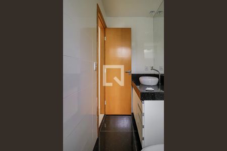 Apartamento à venda com 63m², 2 quartos e 2 vagasBanheiro do Quarto 1 Suíte 