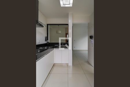 Apartamento à venda com 63m², 2 quartos e 2 vagasCozinha 