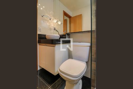 Apartamento à venda com 63m², 2 quartos e 2 vagasBanheiro do Corredor 