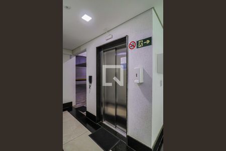 Apartamento à venda com 63m², 2 quartos e 2 vagasHall de Entrada 