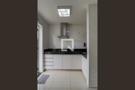 Apartamento à venda com 63m², 2 quartos e 2 vagasCozinha 