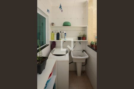 Casa à venda com 148m², 3 quartos e 2 vagasÁrea de Serviço