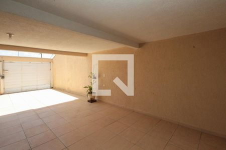 Casa à venda com 148m², 3 quartos e 2 vagasGaragem