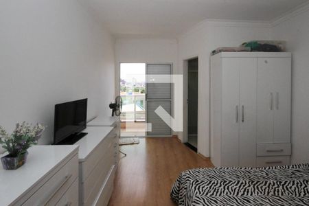 Casa à venda com 148m², 3 quartos e 2 vagasSuite