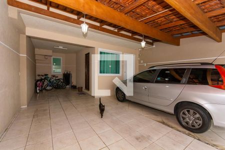 Casa para alugar com 255m², 3 quartos e 3 vagas Casa para alugar com 255m², 3 quartos e 3 vagasGaragem