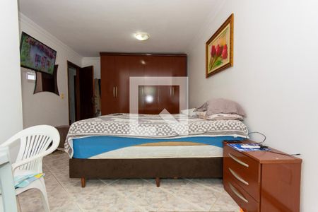 Casa para alugar com 255m², 3 quartos e 3 vagas Casa para alugar com 255m², 3 quartos e 3 vagasQuarto 1