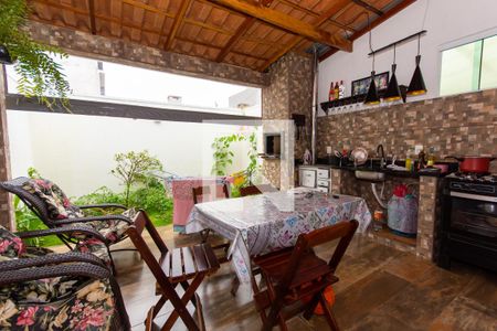 Casa para alugar com 255m², 3 quartos e 3 vagas Casa para alugar com 255m², 3 quartos e 3 vagasChurrasqueira