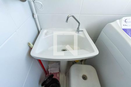 Apartamento à venda com 57m², 2 quartos e 1 vagaCozinha e Área de Serviço