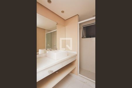 Apartamento à venda com 147m², 3 quartos e 1 vaga Apartamento à venda com 147m², 3 quartos e 1 vagaBanheiro social