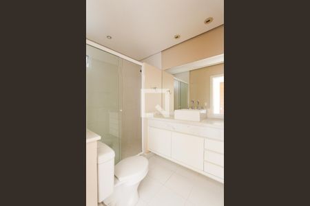 Apartamento à venda com 147m², 3 quartos e 1 vaga Apartamento à venda com 147m², 3 quartos e 1 vagaBanheiro suite 2