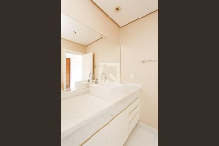 Apartamento à venda com 147m², 3 quartos e 1 vaga Apartamento à venda com 147m², 3 quartos e 1 vagabanheiro suite 2