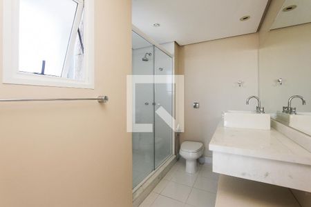 Apartamento à venda com 147m², 3 quartos e 1 vaga Apartamento à venda com 147m², 3 quartos e 1 vagaBanheiro suite 1