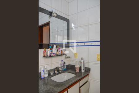 Casa à venda com 378m², 4 quartos e 4 vagasBanheiro da Suíte 4